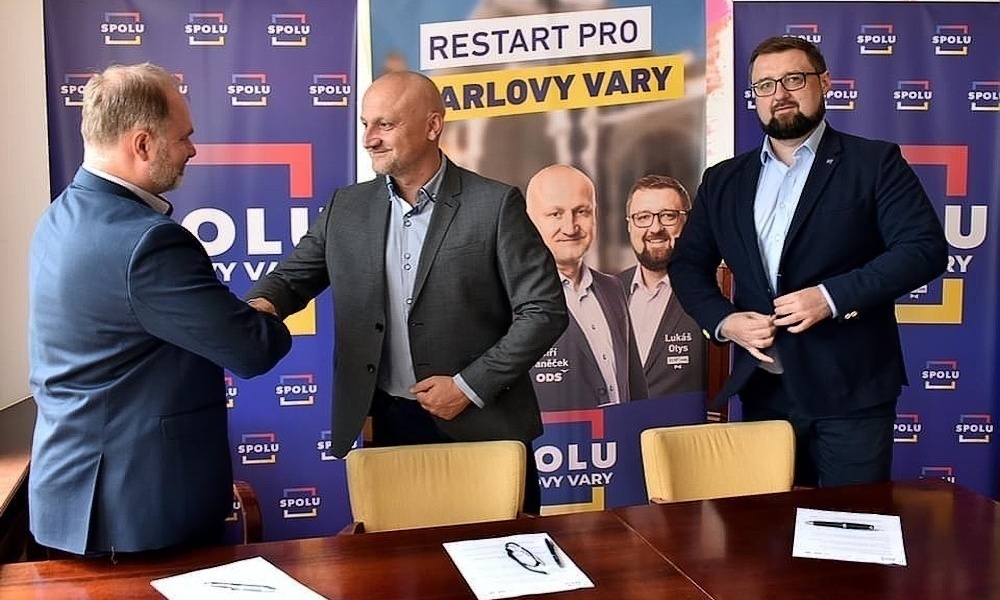 ODS, TOP 09 a KDU-ČSL uzavřely koaliční smlouvu v Karlových Varech